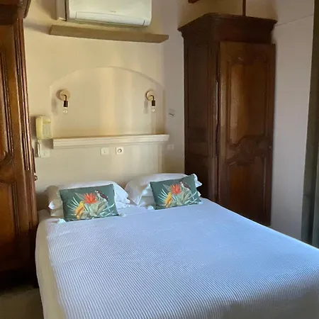 La Marjolaine Hotell 2*